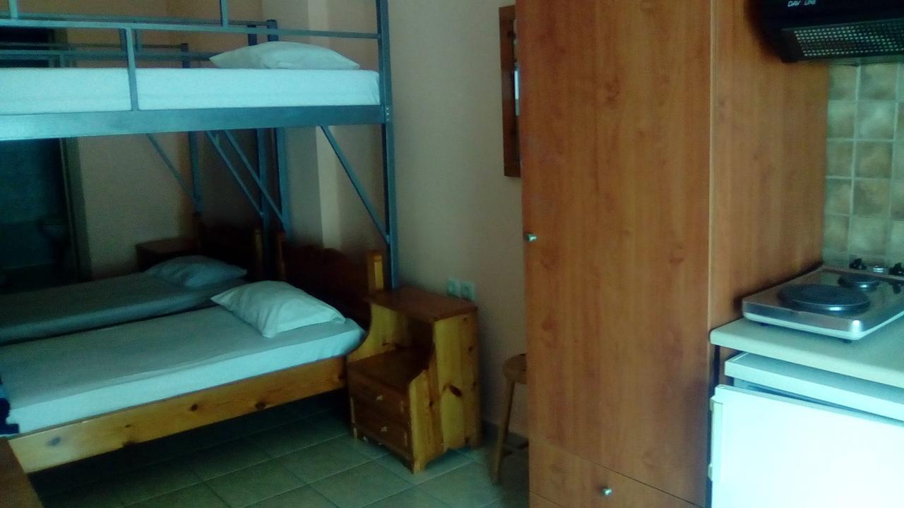 Хостел Constantinos Budget Beds Ханья Экстерьер фото